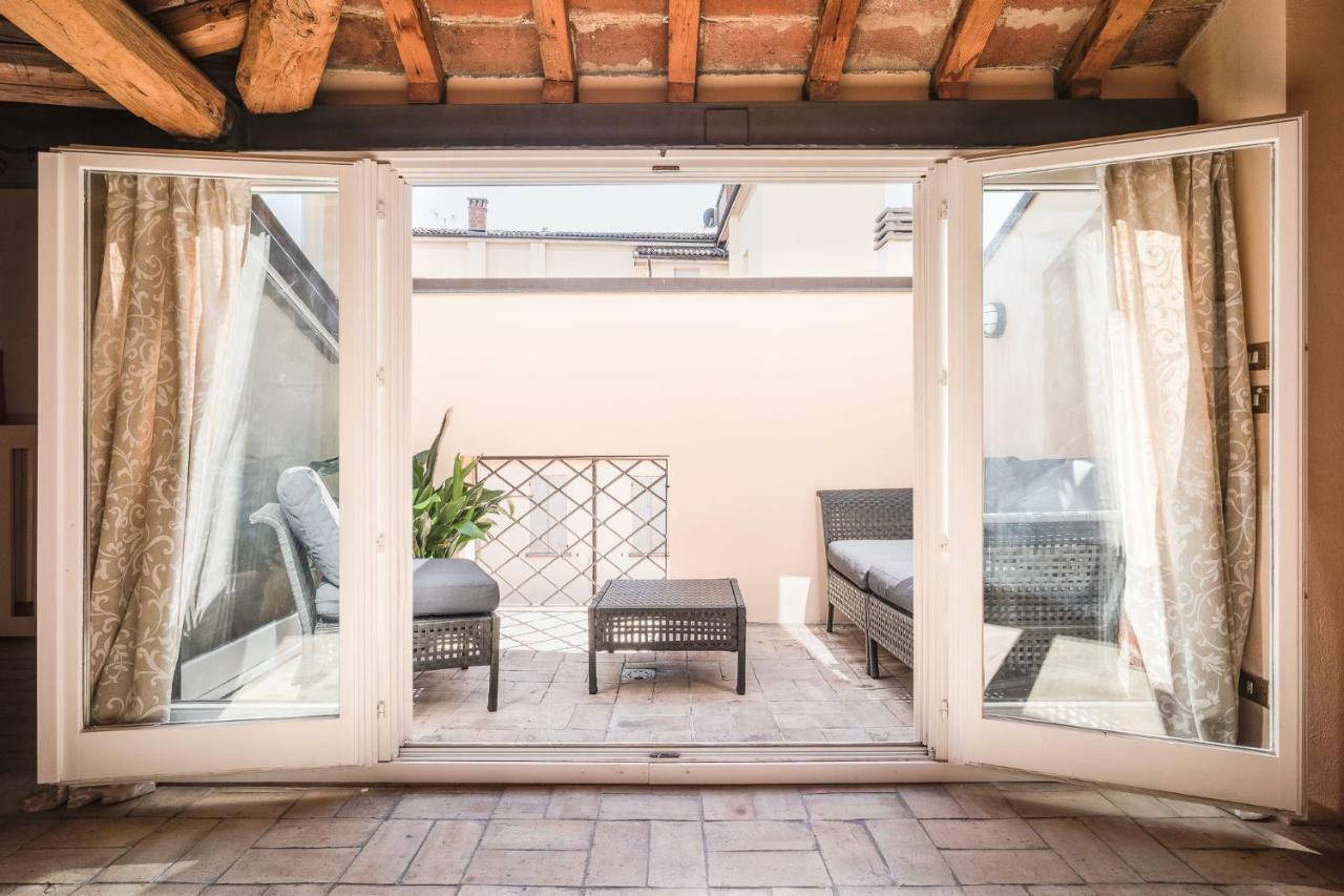 Altabella Apartment Болоня Екстериор снимка